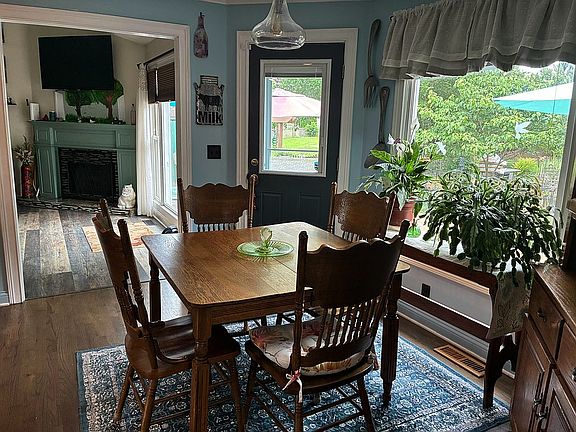 2nd image of 1483 Woods End Cove Ct