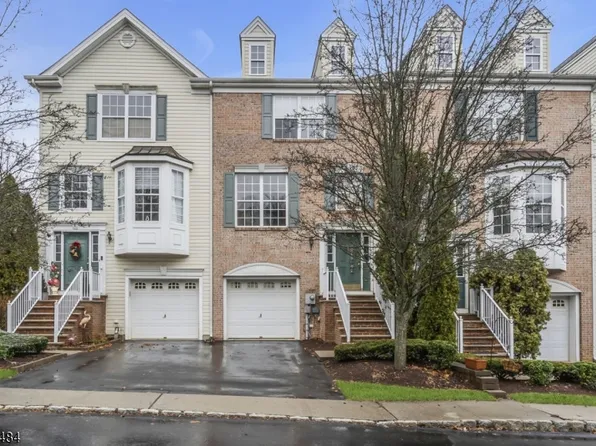 3 Dogwood Ln, Lopatcong Twp., NJ 08865