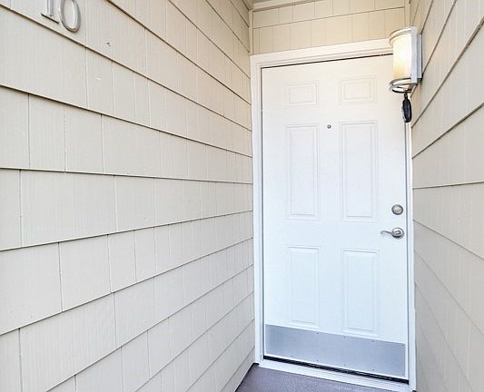 3rd image of 11717 93rd Ave NE #A10
