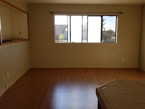 Living Room/TV room