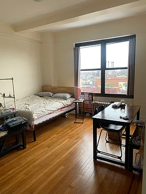 Rented by Oxford Property Group | media 8