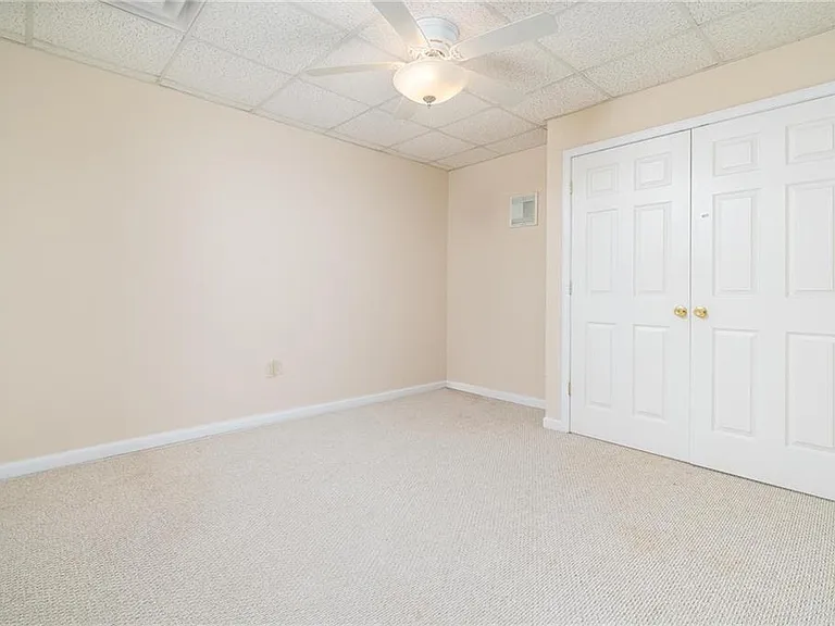 12553 Kensington Blvd — Photo 24