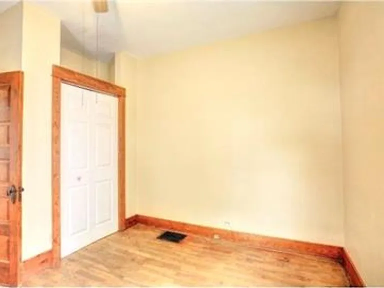 1011 W Tremont St — Photo 19