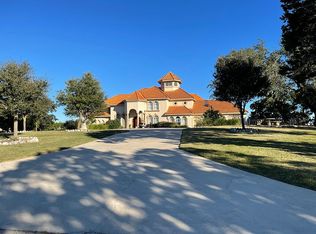 686 Highland Terrace Dr, Canyon Lake, TX 78133