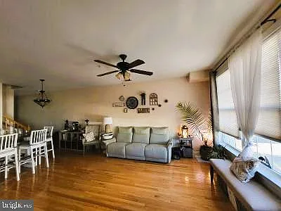 128 Justin Dr — Photo 8
