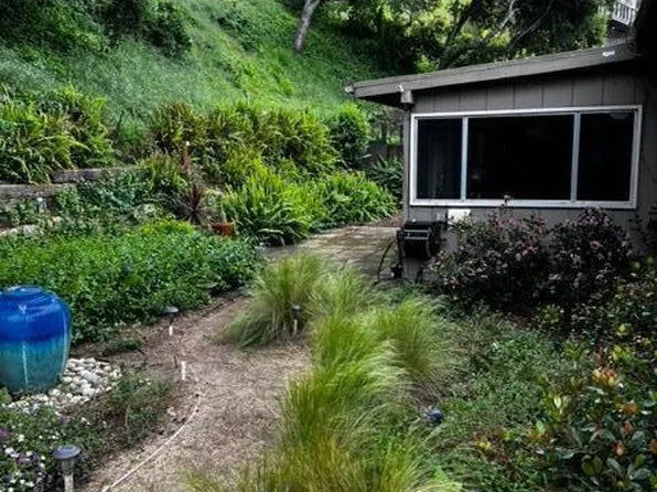 1221 Calle Cerrito, Santa Barbara, CA 93101