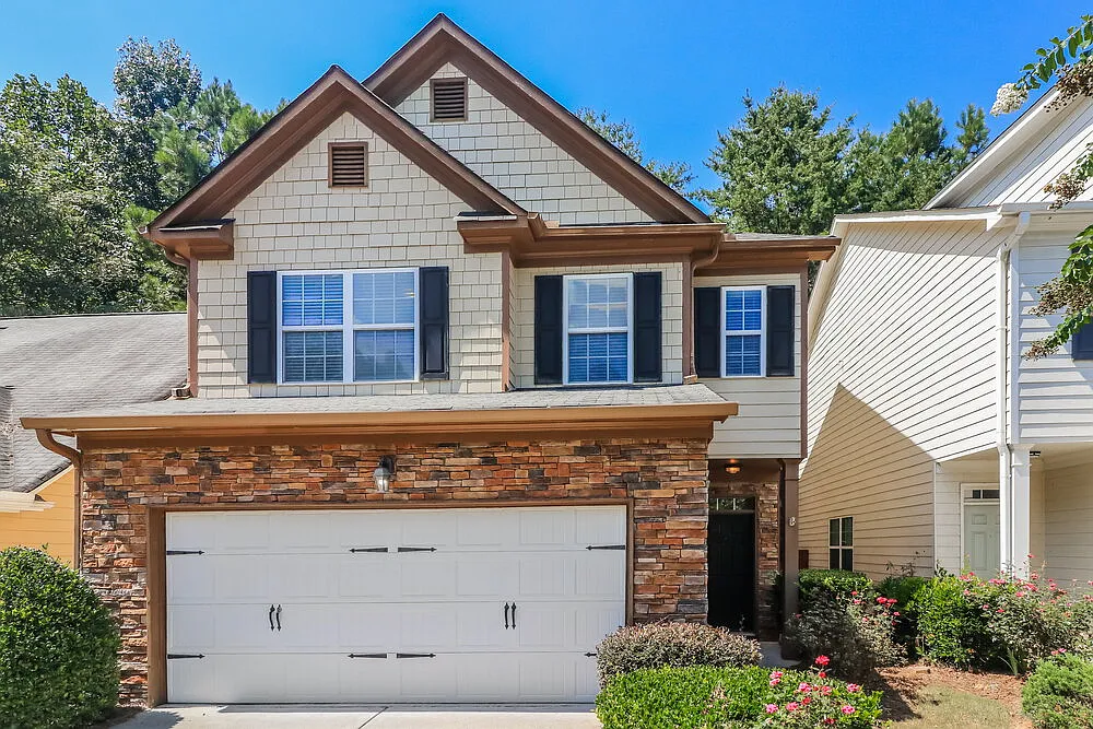 3 bed, 2.5 bath, 1610 sqft, $2,075 — Photo 1