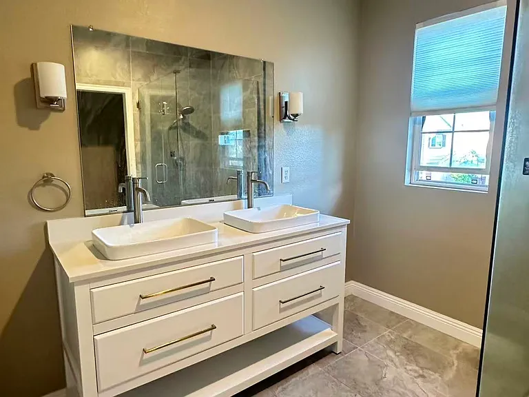 22358 Hawthorn Ave — Photo 14