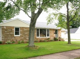 400 Lindbergh Ave, Stevens Point, WI 54481