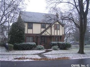 309 Brattle Rd, Syracuse, NY 13203