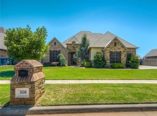 308 John Wedman Blvd, Yukon, OK 73099
