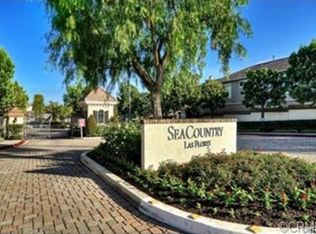 105 Seacountry Ln, Rancho Santa Margarita, CA 92688