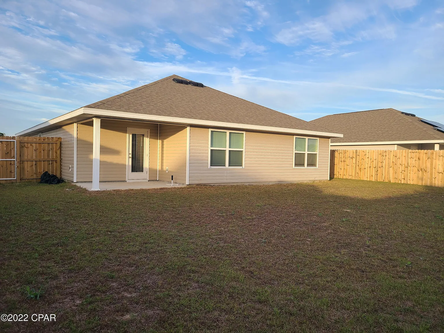 4 bed, 1768 sqft, $2,300 — Photo 2