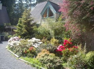 33100 Frog Pond Rd, Little River, CA 95456