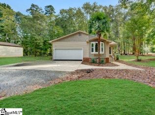 3239 Hurricane Church Rd, Clinton, SC 29325