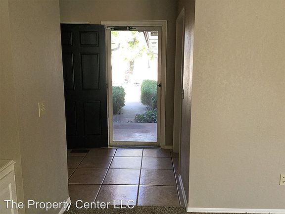 4th image of 6708 NW 130th St