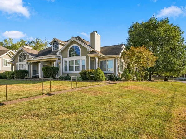 129 Cherry Hill Dr APT 1A, Hendersonville, TN 37075