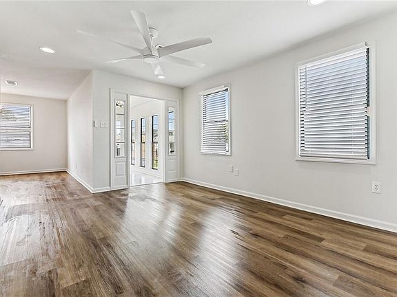 4th image of 5911 Lafaye St