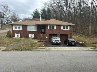 9 Dulles Dr, Woodland Park, NJ 07424