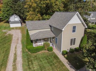621 E Main St, Flushing, MI 48433