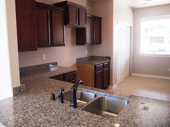 2nd image of 412 Bellwoode Ave