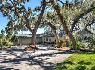 1002 Hermossa Rd, Eustis, FL 32726