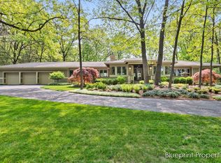 3360 Taliesin Trl NE, Grand Rapids, MI 49525