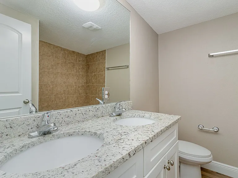 2567 Pepper Ave — Photo 8