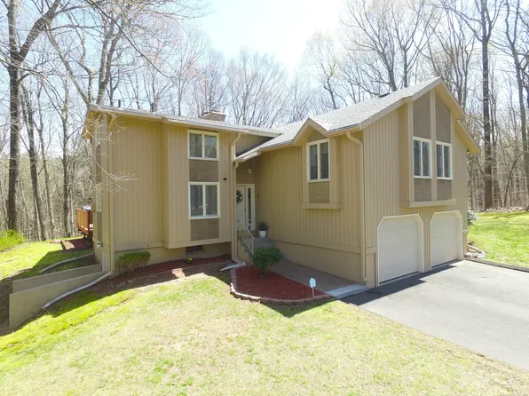 518 Wickham Road, Glastonbury, CT 06033