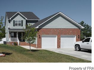 204 Old Colony Pl, Raeford, NC 28376