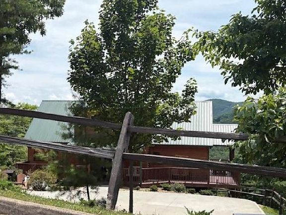 4th image of 1845 Pinestand Ridge Way