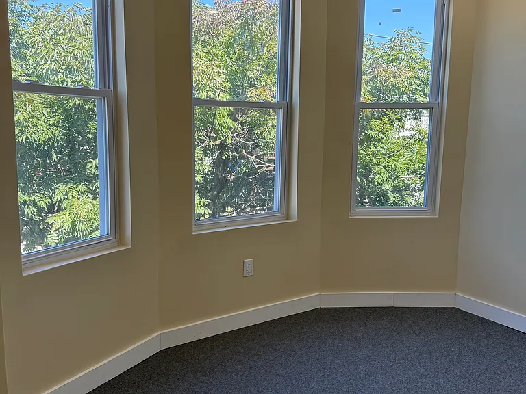 6040 Kingsessing Ave #2 — Photo 6
