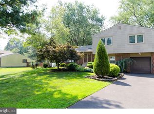 87 Lempa Rd, Holland, PA 18966
