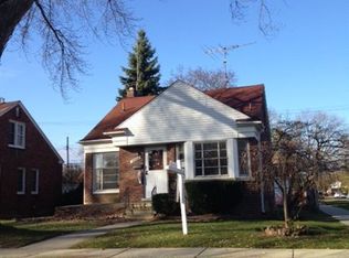 9999 Berwyn, Redford, MI 48239