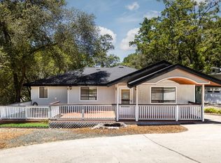 15075 Woodland Loop, Penn Valley, CA