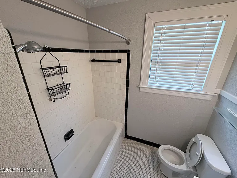5324 Fremont St — Photo 7