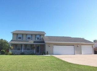 2761 Riveridge Ln, Green Bay, WI 54313