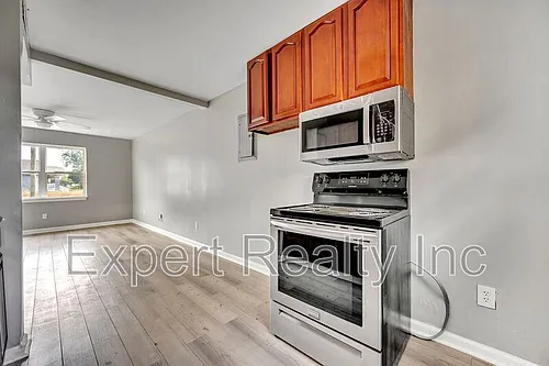 1001 21st Street Ensley #B Photo 1