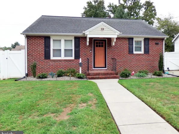 13 Oliver Ave, Pennsville, NJ 08070