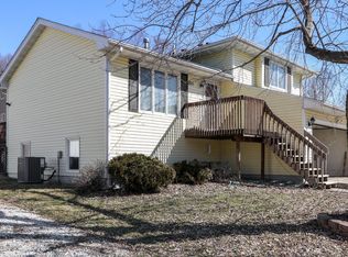 205 Columbia St, Carlisle, IA 50047