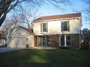 653 Mawman Ave, Lake Bluff, IL 60044