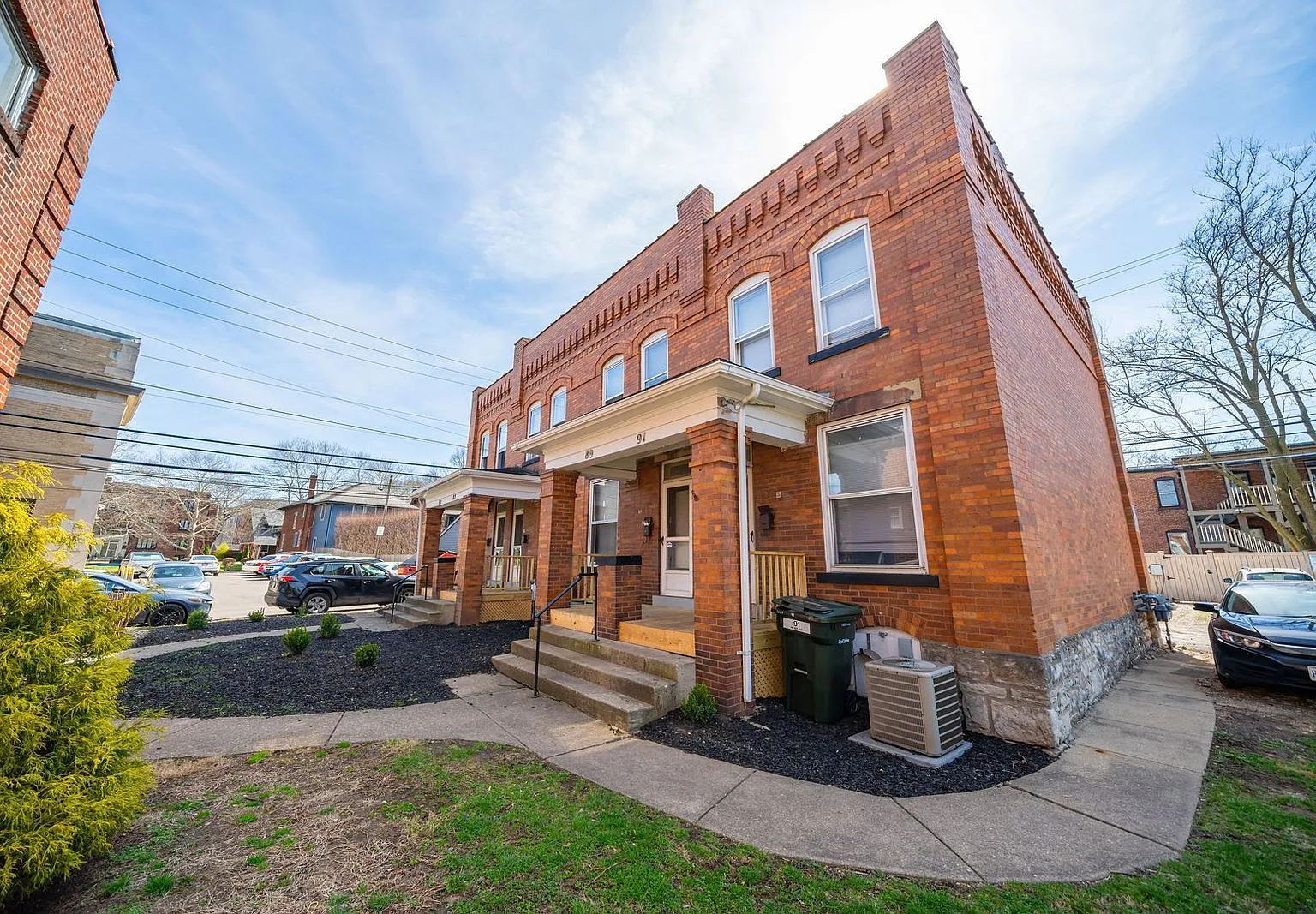 2 bed, 1.0 bath, $1,595 — Photo 1