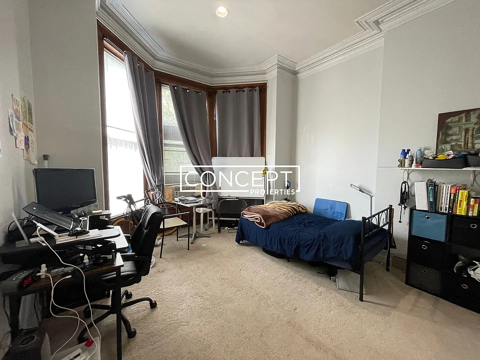 550 Columbus Ave #1