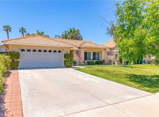 1857 Creekside Dr, Hemet, CA 92545