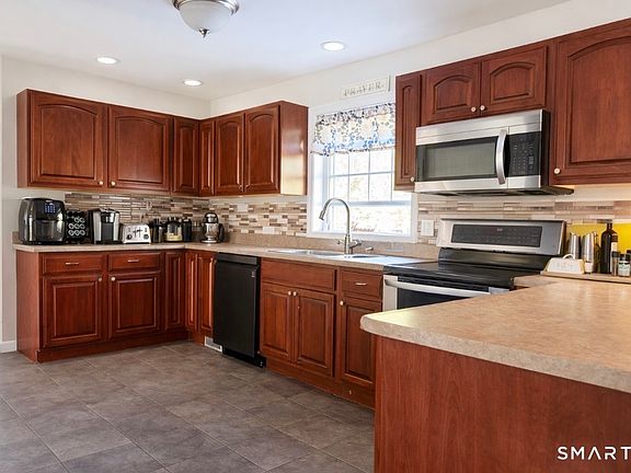 2nd image of 85 Soap Street