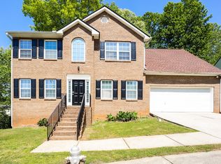8144 Green Garden Dr, Riverdale, GA 30296