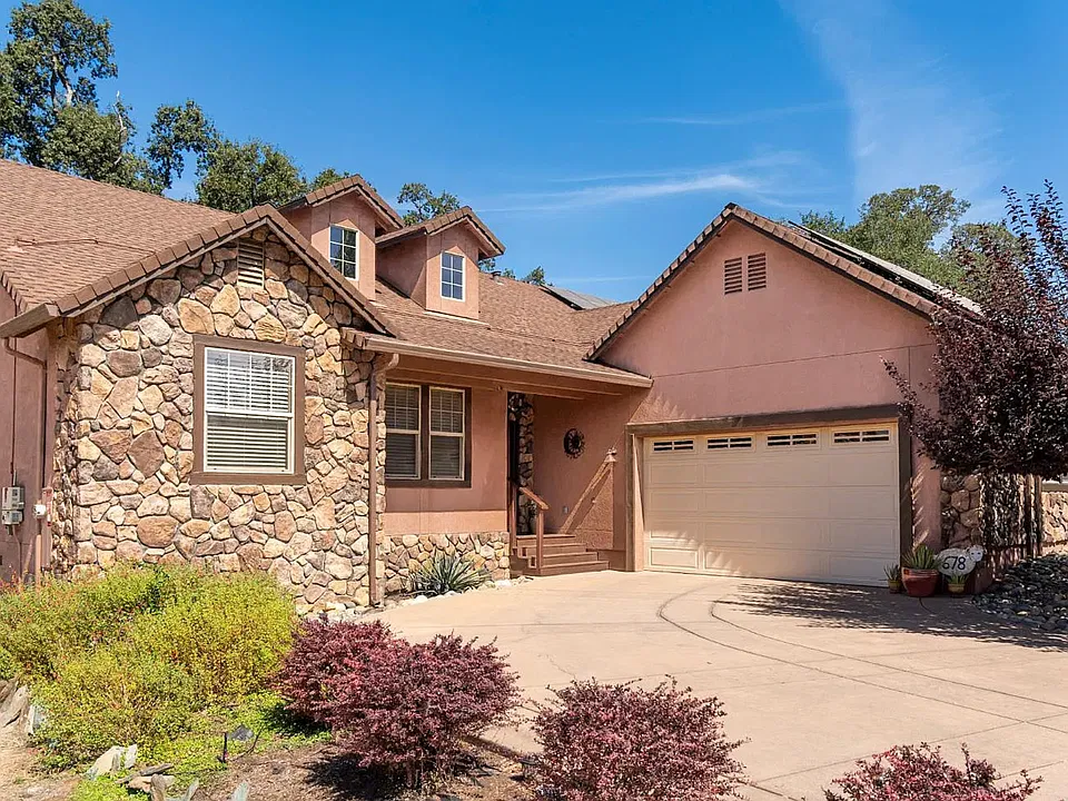 678 Greenstone Way