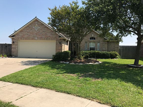 2nd image of 103 Belle Ct