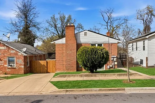 4706 Deanwood Dr Photo 1