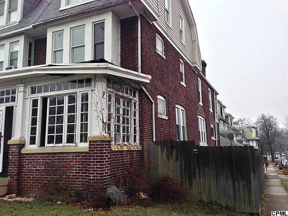 3rd image of 822 N 18th St
